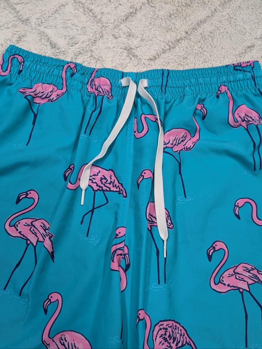 Chubbies Shorts Mens L Blue Flamingo AOP Beach Retreats Swim Mesh Lined 5.5” - Picture 2 of 9